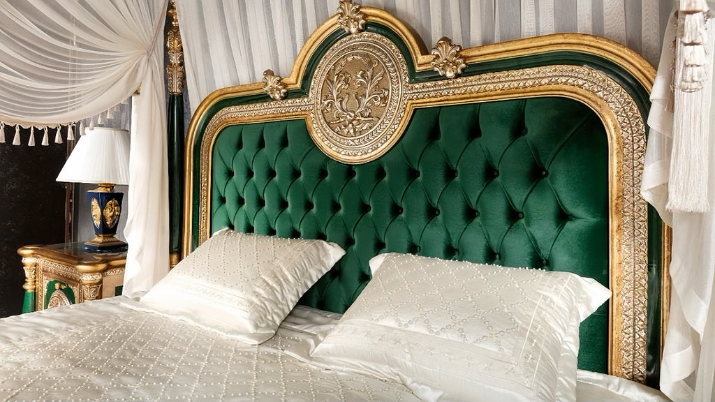 Émeraude Royale Bedroom Set