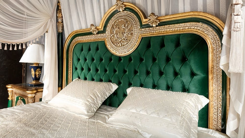 Émeraude Royale Bedroom Set